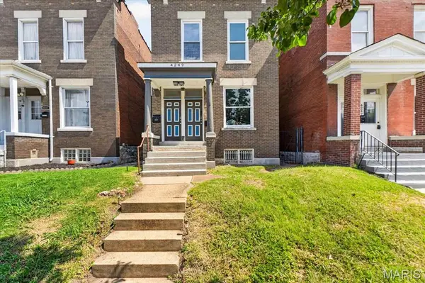 4249 Chouteau Avenue, St Louis, MO 63110