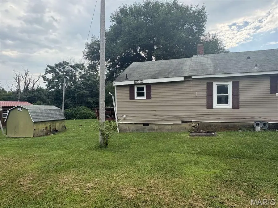 213 E Johnson Street, Sedalia, MO 65301 - #2