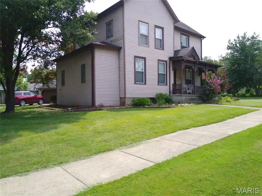150 W 2nd Street, Sparta, IL 62286 - #3