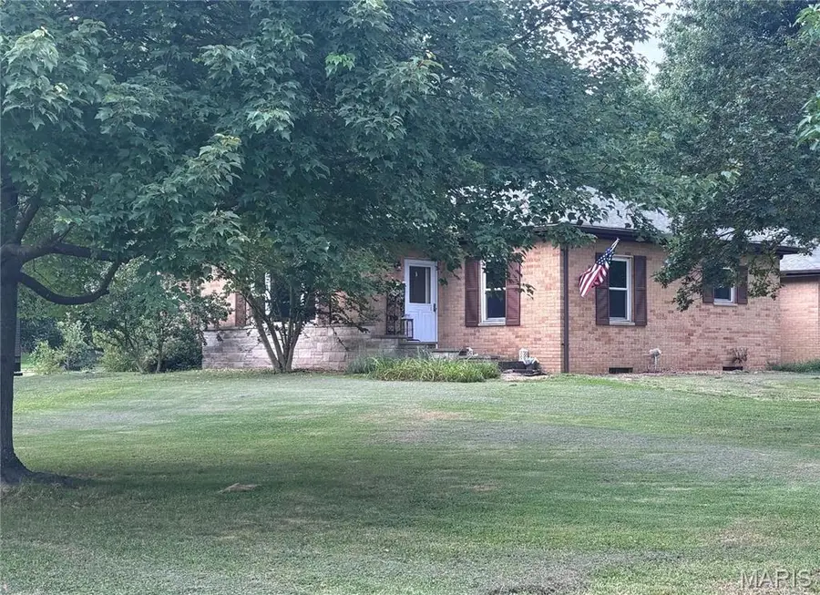 9 Lou Juan Drive, Glen Carbon, IL 62034 - #3