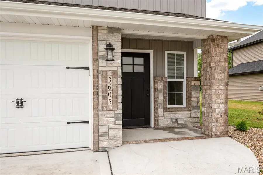 3605 Justine Drive, Pontoon Beach, IL 62040 - #3