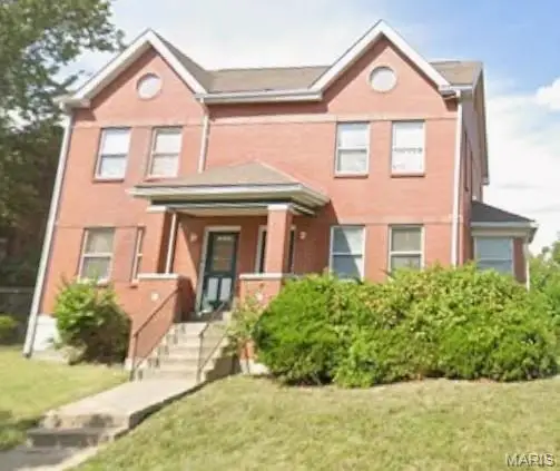 4101 W Kossuth Avenue, St Louis, MO 63115