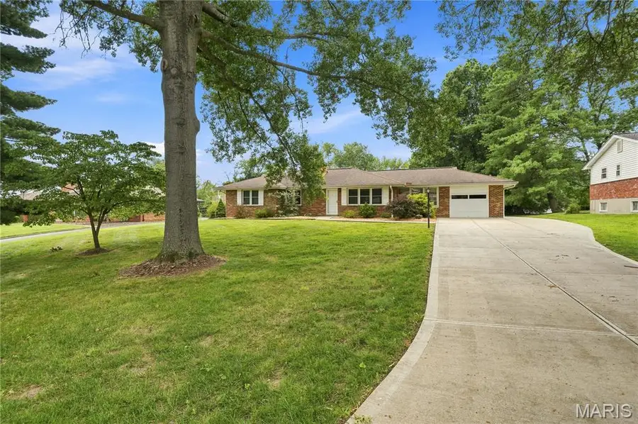 21 Elannchester Drive, Manchester, MO 63011 - #3