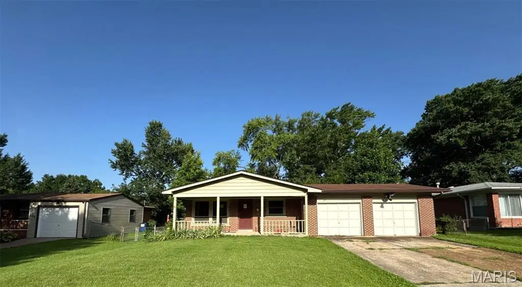 125 Saint Benedict Lane, Florissant, MO 63033 - #1
