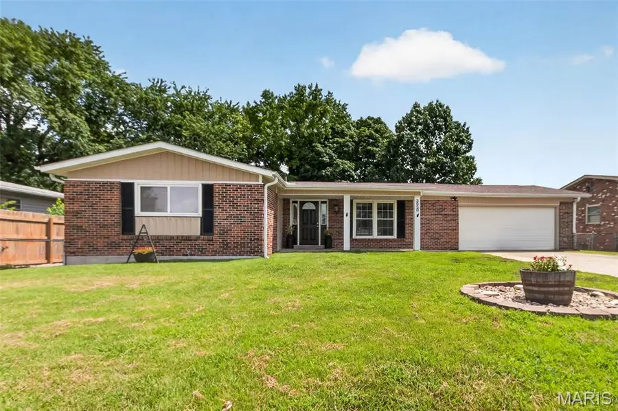 3020 Park Avenue, Saint Charles, MO 63301 - #2