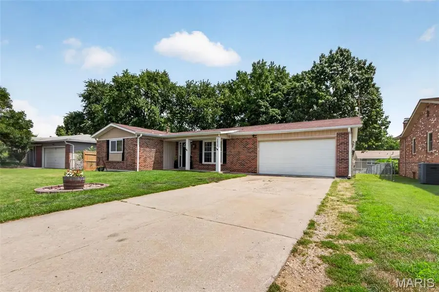 3020 Park Avenue, Saint Charles, MO 63301 - #3