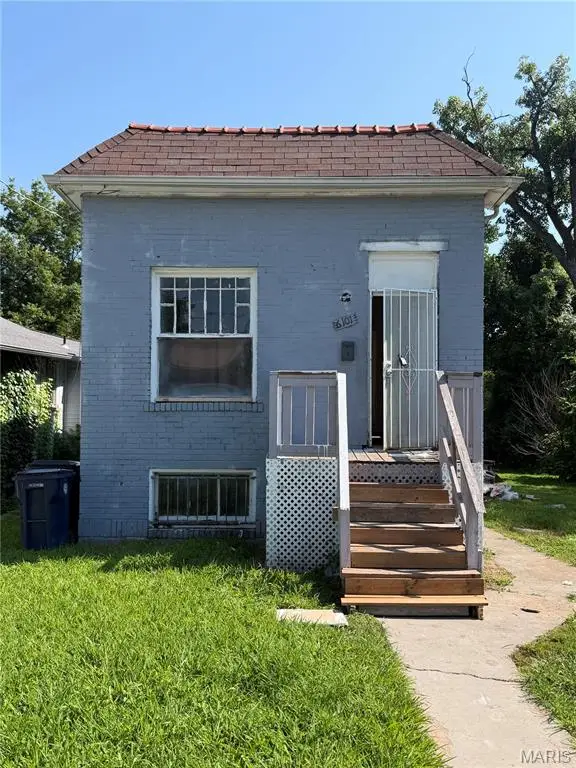 6101 Saint Paul Place, Pine Lawn, MO 63120