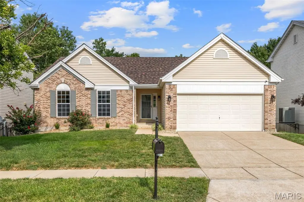 408 Coventry Trail Lane, Maryland Heights, MO 63043 - #1