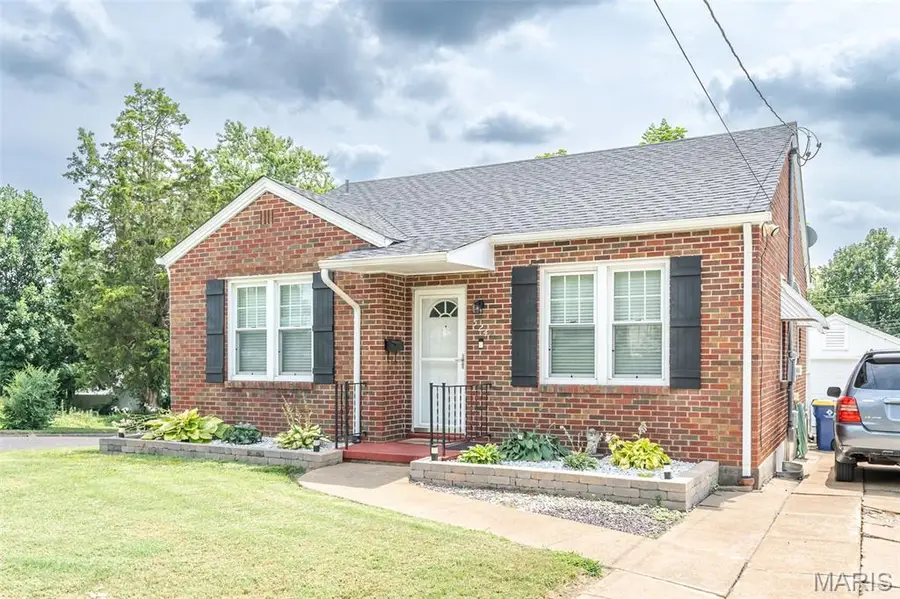 524 E 7th Street, Washington, MO 63090 - #3