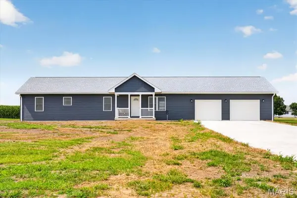 28500 Old Fidelity Road, Jerseyville, IL 62025