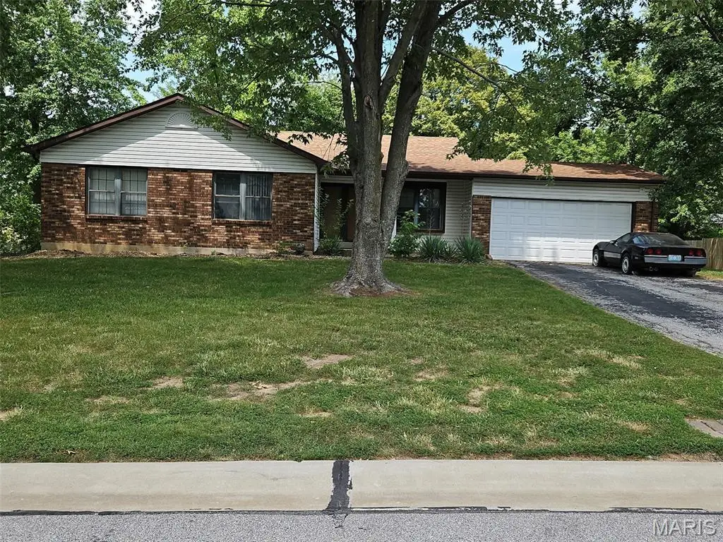13 Ashbrook Drive, Saint Peters, MO 63376 - #1
