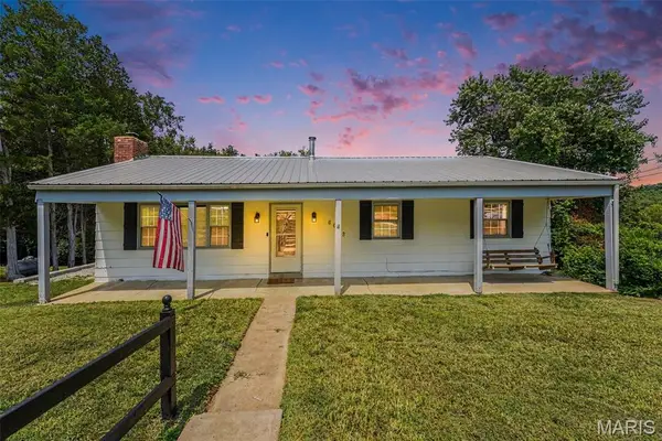6033 Clearview Drive, House Springs, MO 63051