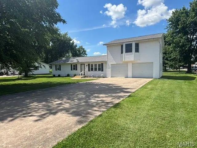 918 Lawn Street, Monroe City, MO 63456 - #2