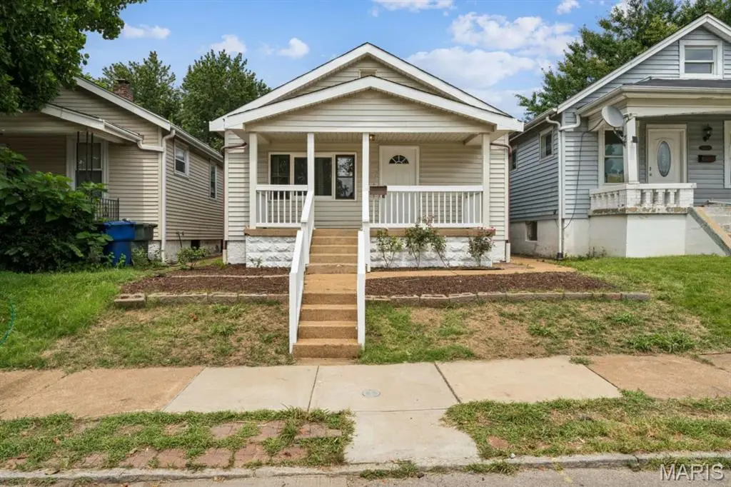3851 Neosho, Saint Louis, MO 63116 - #1
