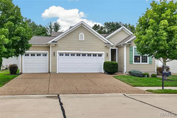 571 Owls Perch Drive, Lake St Louis, MO 63367