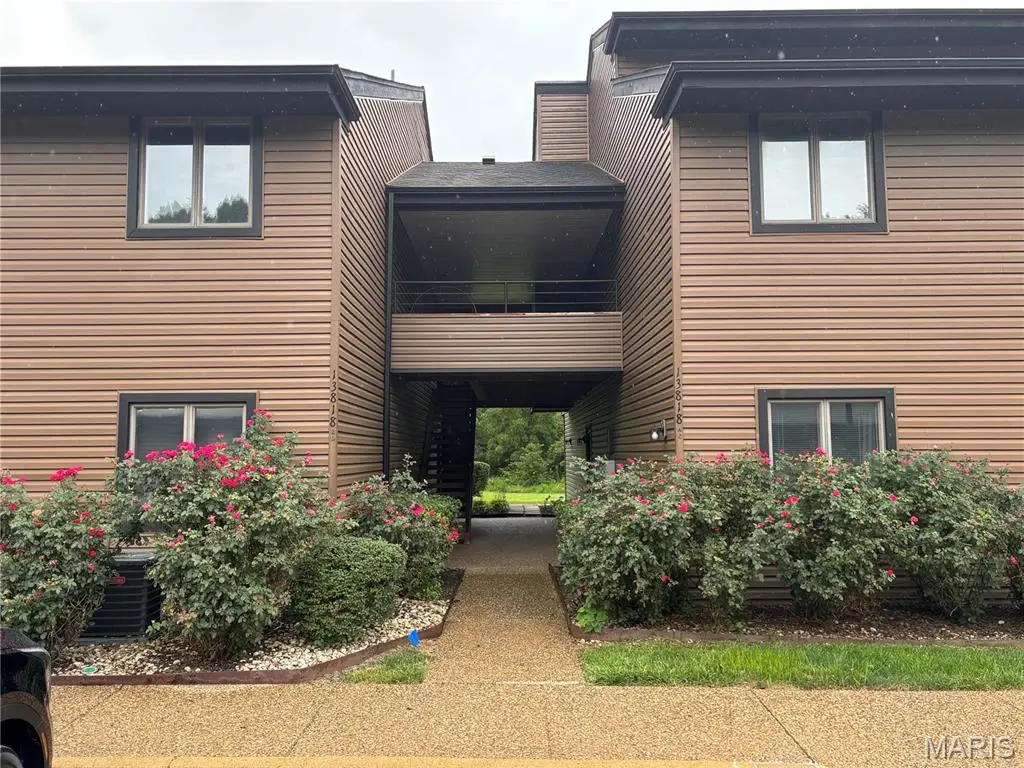 13818 Amiot Drive #B, Maryland Heights, MO 63146 - #1