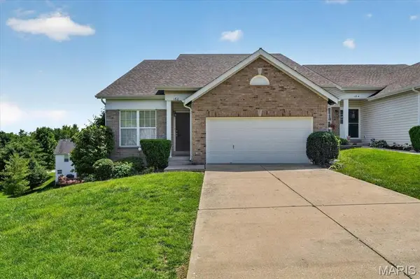 160 Hunters Run Court, Eureka, MO 63025