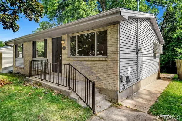 258 Sadonia Avenue, Calverton Park, MO 63135