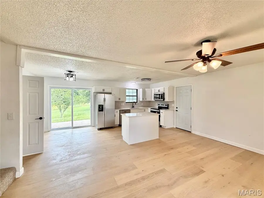 100 Pelican Drive, Park Hills, MO 63601 - #3
