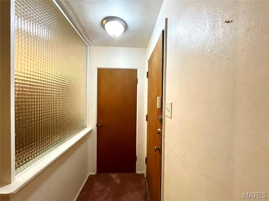 7534 Carleton Avenue, University City, MO 63130 - #3