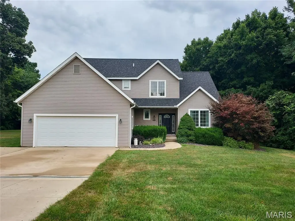 118 Quail Hollow Road, Greenville, IL 62246 - #1