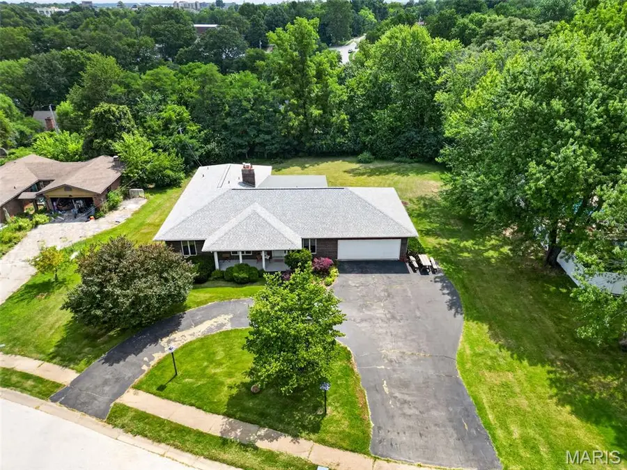 3616 Taylor Avenue, Bridgeton, MO 63044 - #2