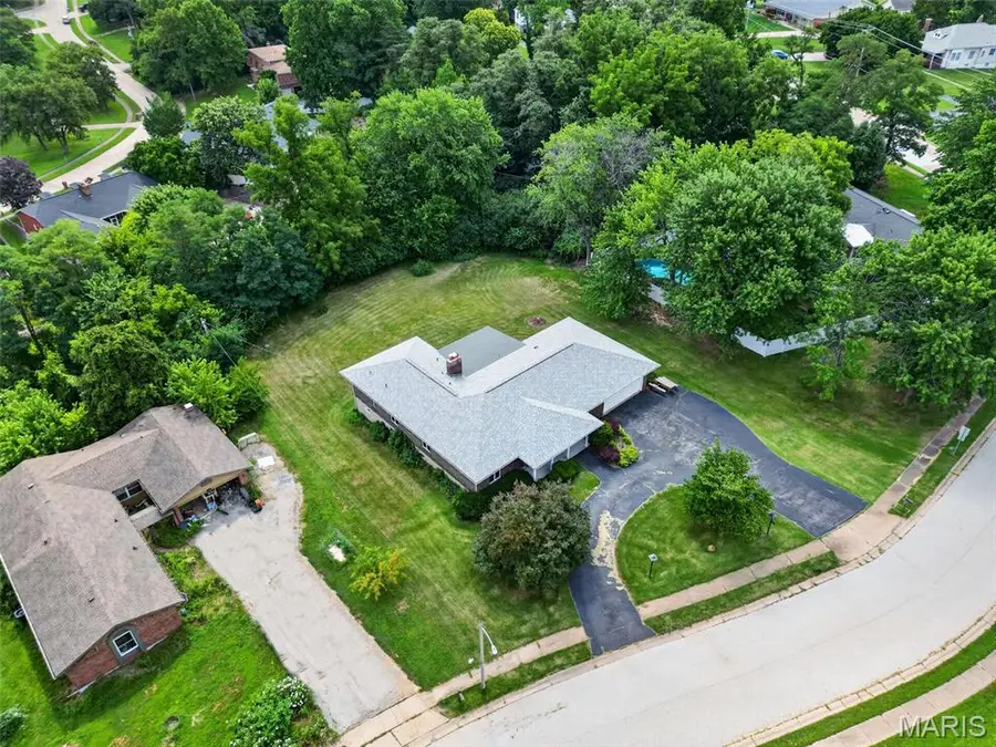 3616 Taylor Avenue, Bridgeton, MO 63044 - #3