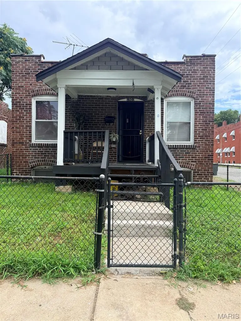 1901 Agnes Street, Saint Louis, MO 63107 - #1