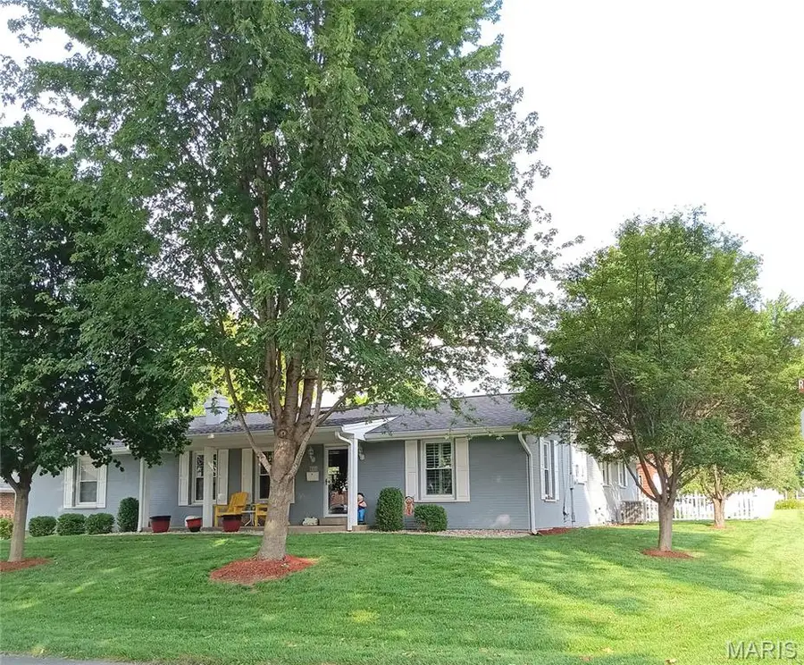 910 N Saint Jacques Street, Florissant, MO 63031 - #2