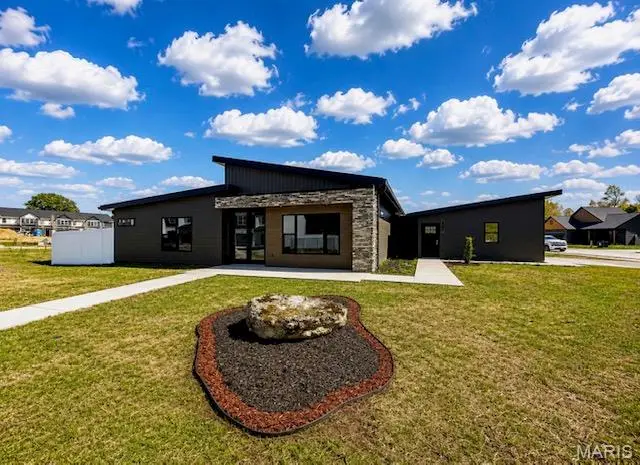 202 Jimmy H Drive, Jonesburg, MO 63351 - #1