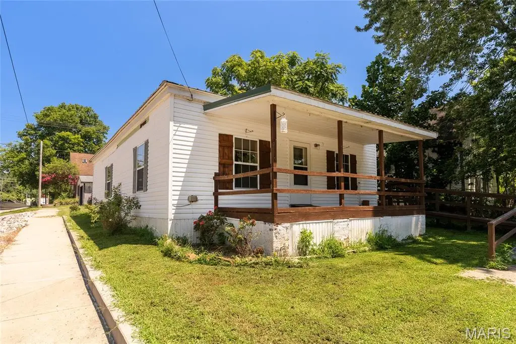 103 E Illinois, Golconda, IL 62938 - #1
