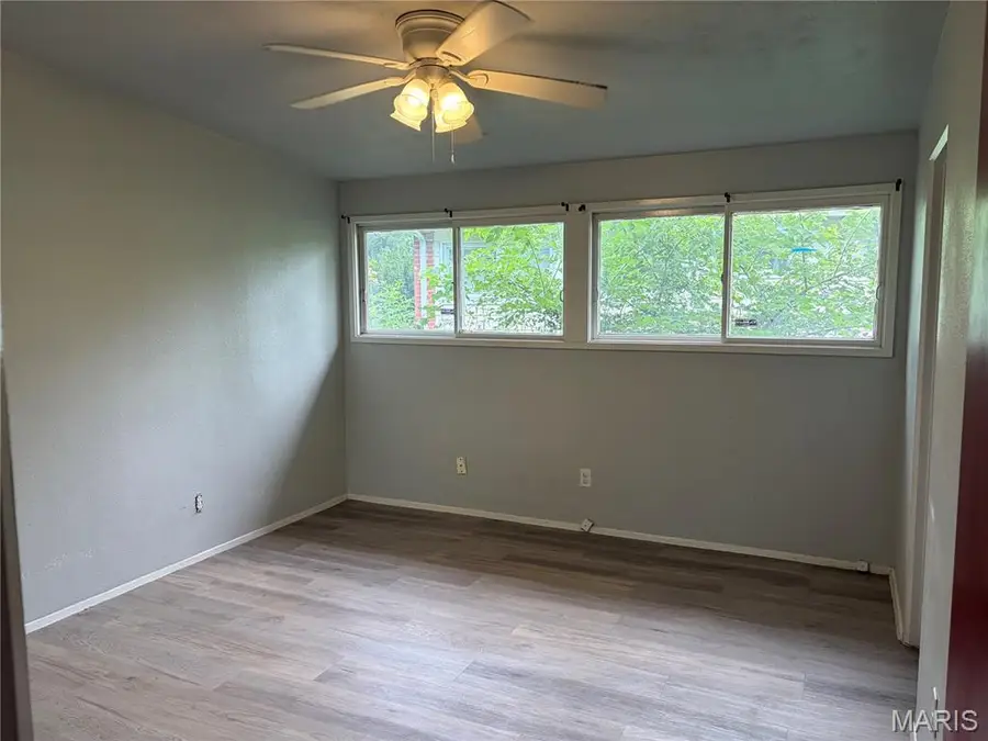 8435 Midwood Avenue, Berkeley, MO 63134 - #2