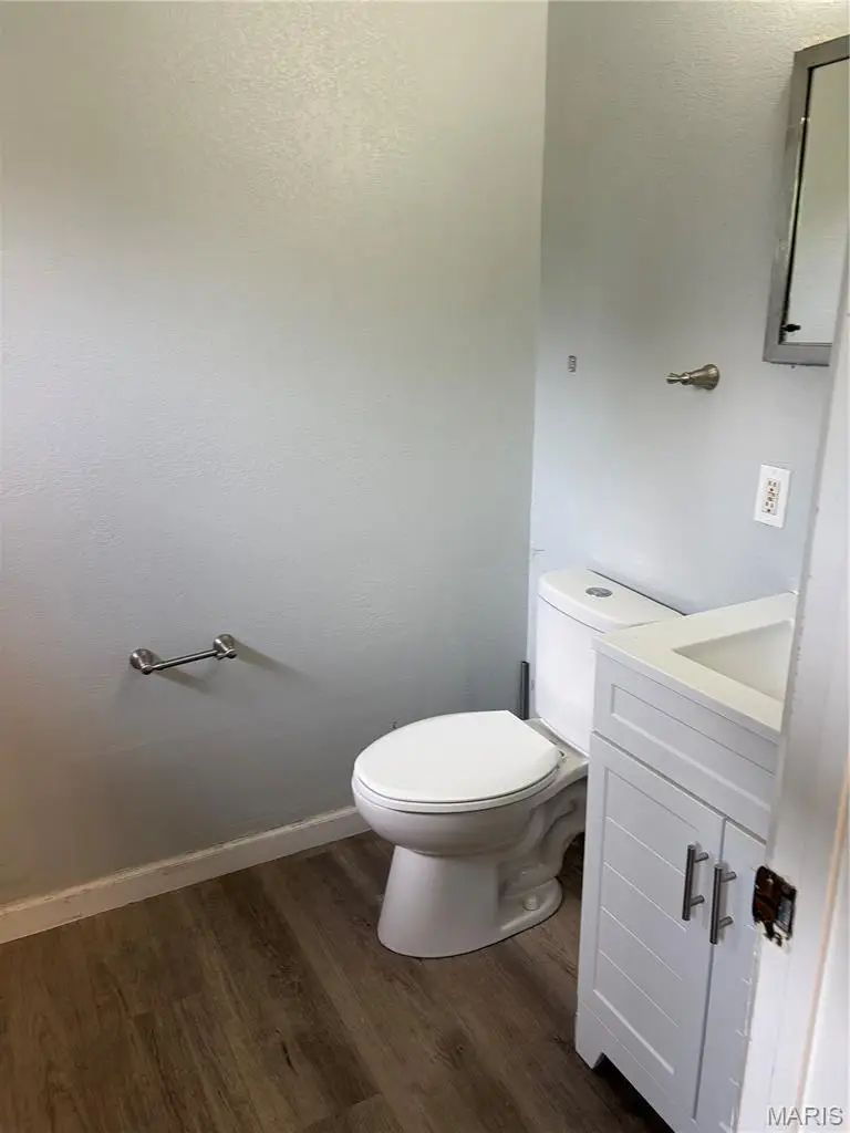 8435 Midwood Avenue, Berkeley, MO 63134 - #3