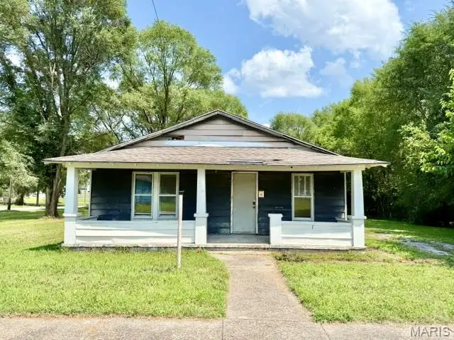 808 Vermont Street, Hannibal, MO 63401 - #1