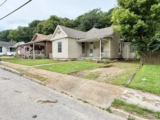 1209 Fulton Avenue, Hannibal, MO 63401 - #3
