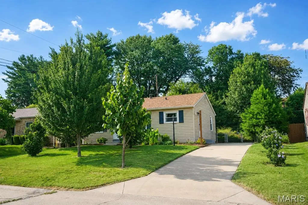 2649 Timberlake Drive, Maryland Heights, MO 63043 - #1