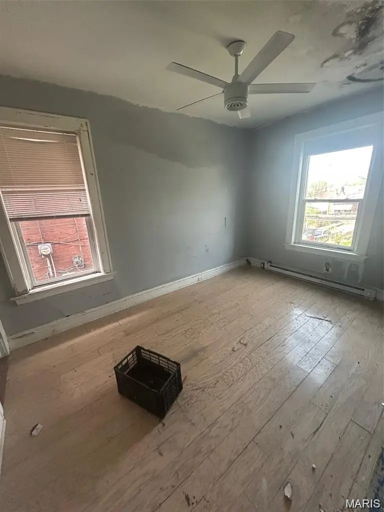 3425 Minnesota Avenue, Saint Louis, MO 63118 - #3