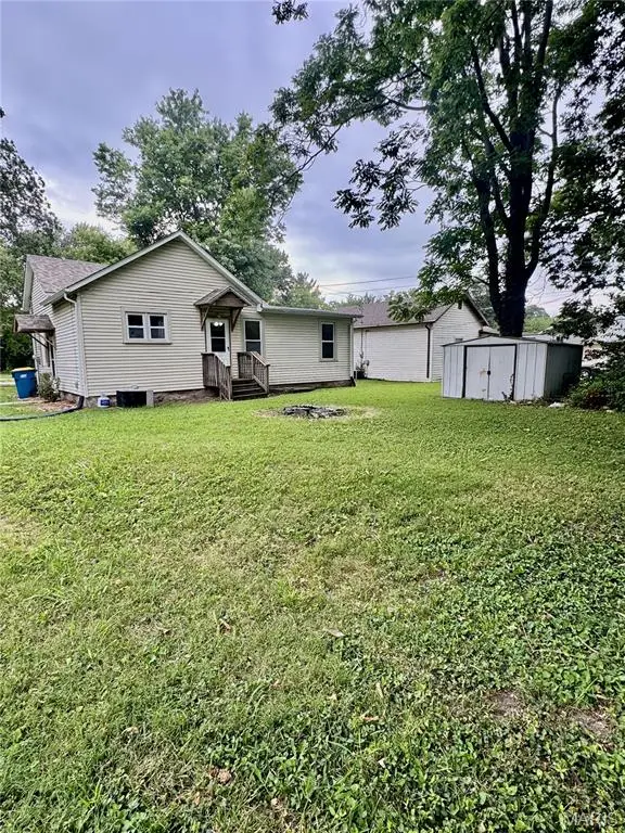 312 S Brown Avenue, Edwardsville, IL 62025 - #2