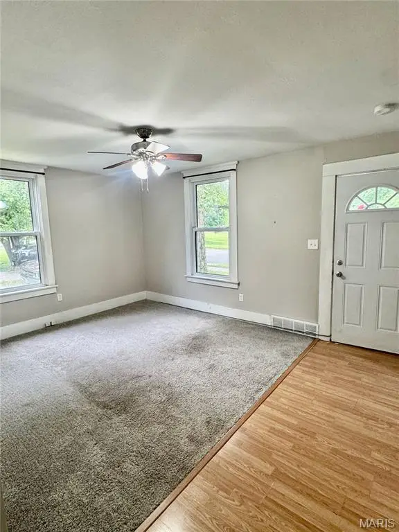 312 S Brown Avenue, Edwardsville, IL 62025 - #3