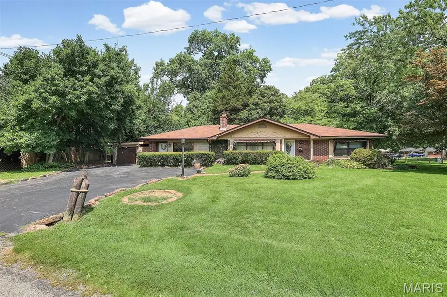 1004 Moreland Drive, Belleville, IL 62223 - #2