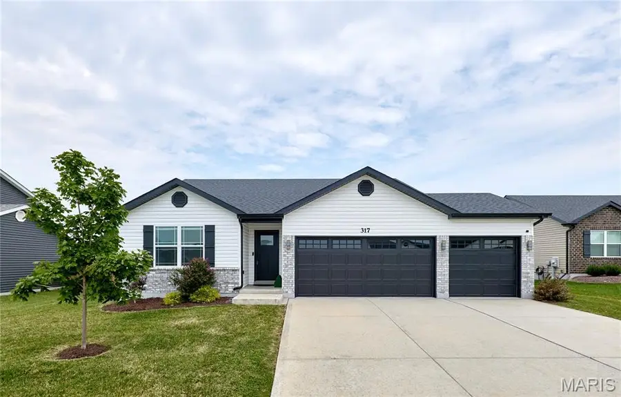 317 Katie Lynn Drive, Wentzville, MO 63385 - #2
