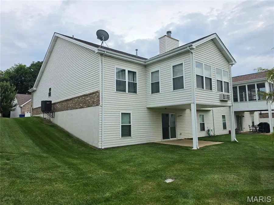 253 Strayhorn Drive, Saint Peters, MO 63376 - #3