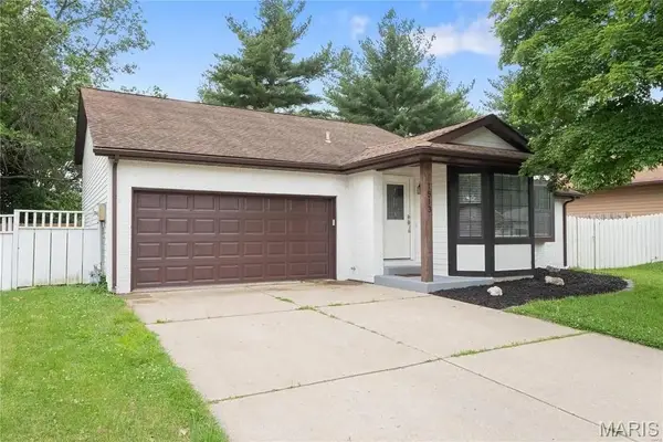 1513 Royal Oak Court, O'Fallon, IL 62269