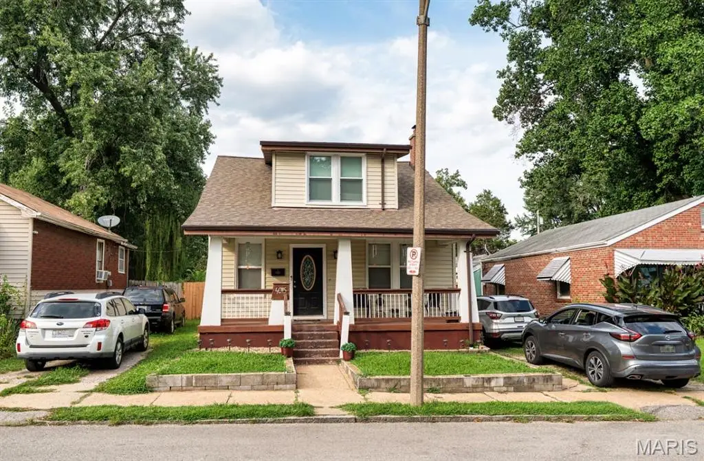 4015 Eichelberger Street, Saint Louis, MO 63116 - #1