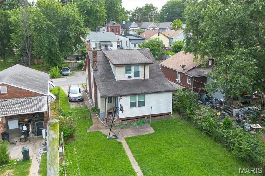 4015 Eichelberger Street, Saint Louis, MO 63116 - #3