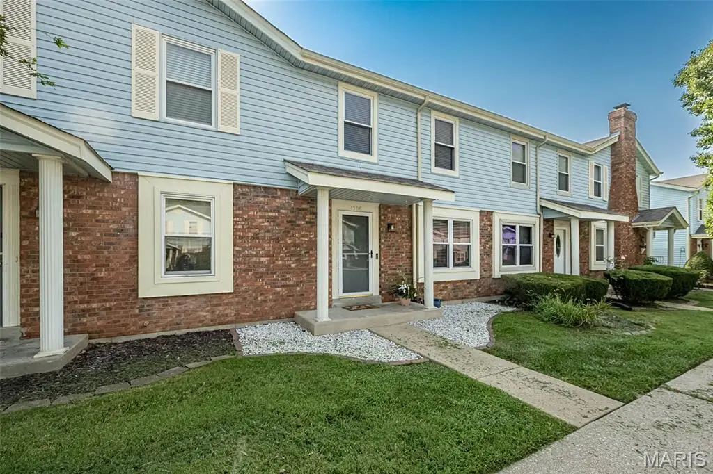 1308 Summergate Parkway, Saint Charles, MO 63303 - #1