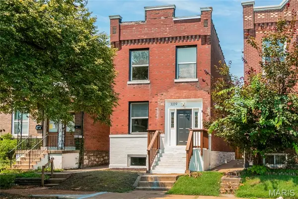 3339 Virginia Avenue, St Louis, MO 63118