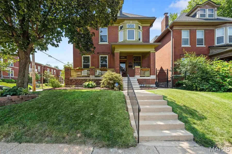 3500 Victor Street, Saint Louis, MO 63104 - #2