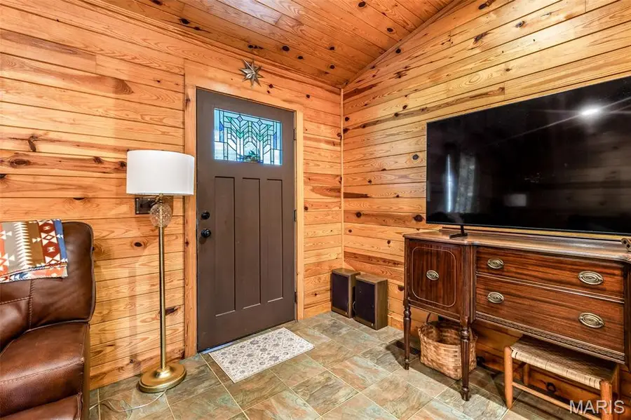 3365 Hopkins Road, Farmington, MO 63640 - #2