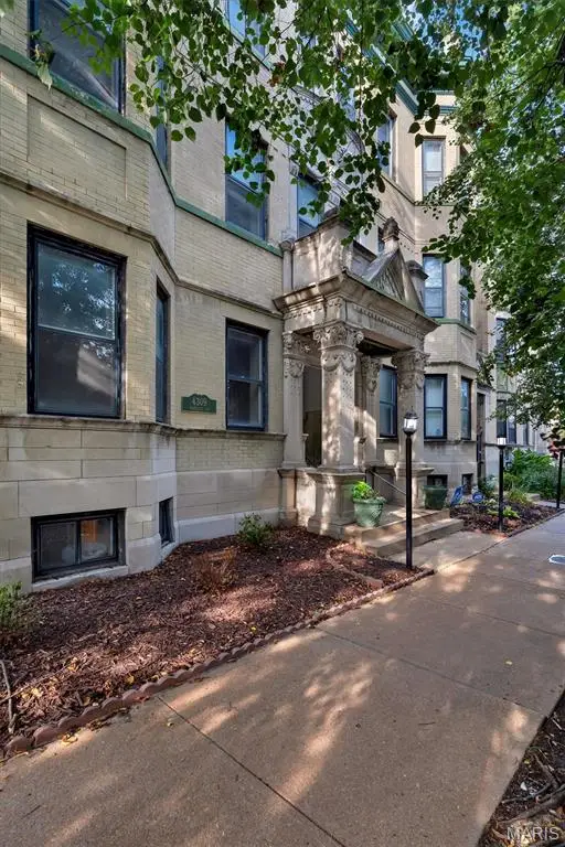 4309 Maryland Avenue #10B, Saint Louis, MO 63108 - #1